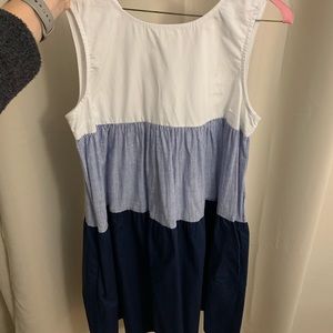 Cotton poplin midi length dress. Size medium. Color block